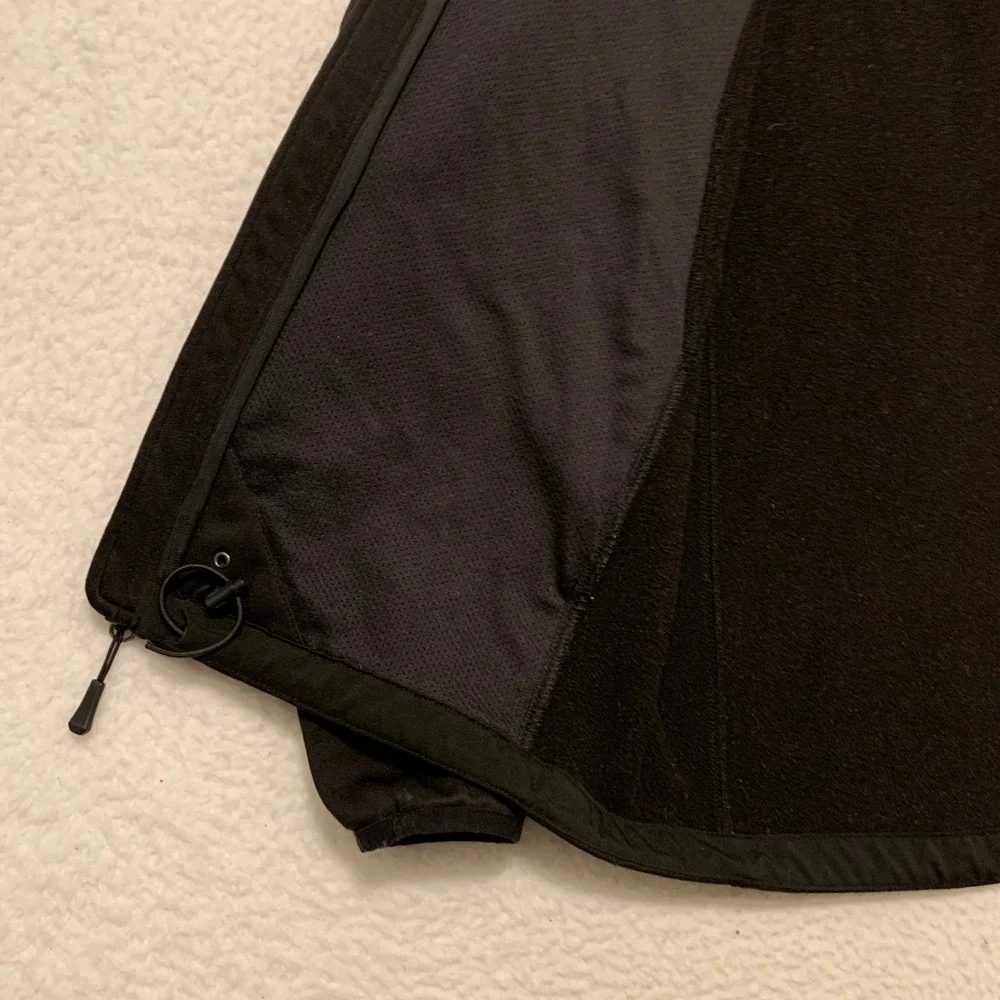 The North Face FlashDry Softshell Jacket Mens Small Full Zip Stretch Black